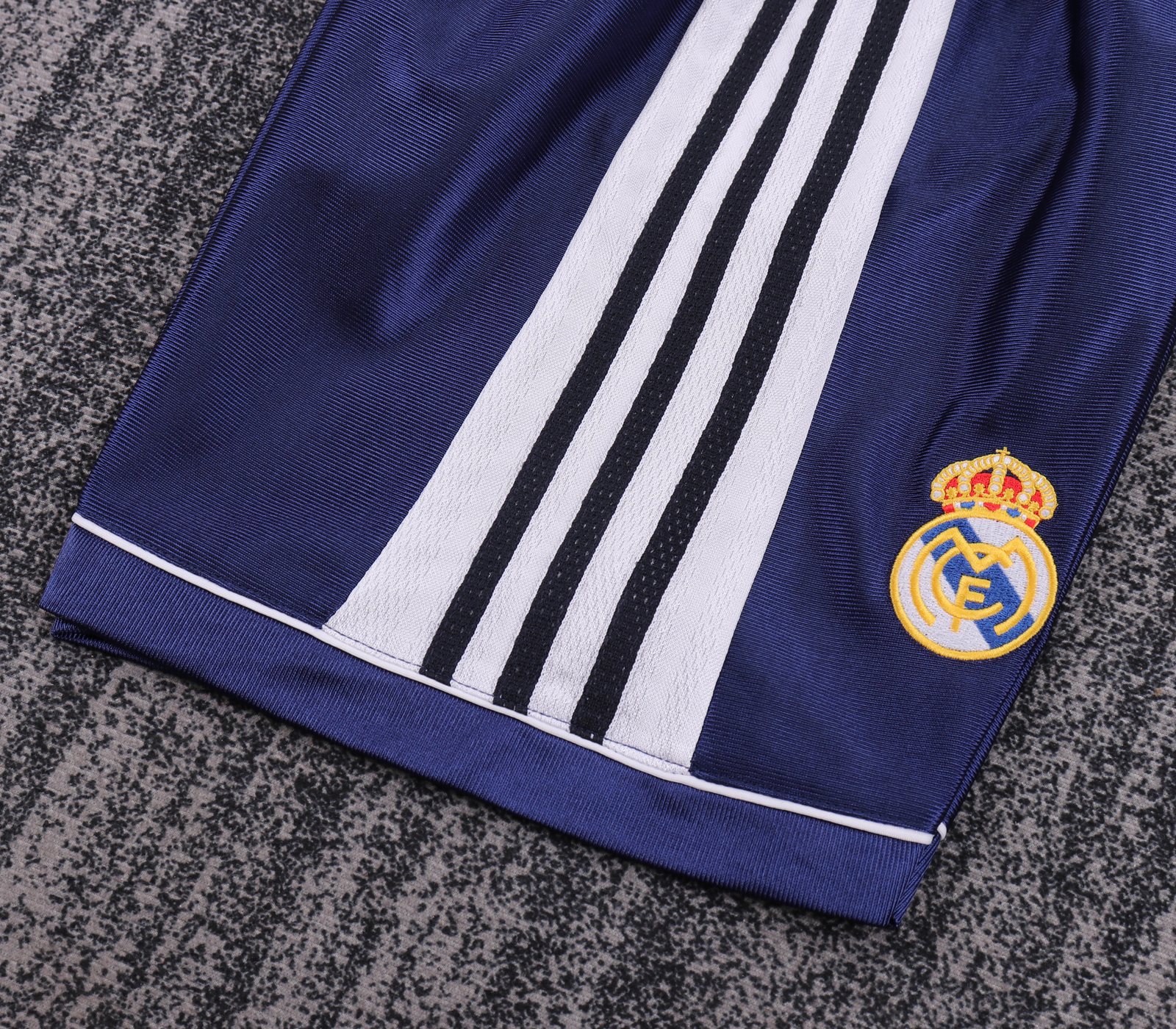 1998-99 Real Madrid Away Jersey – Kids'