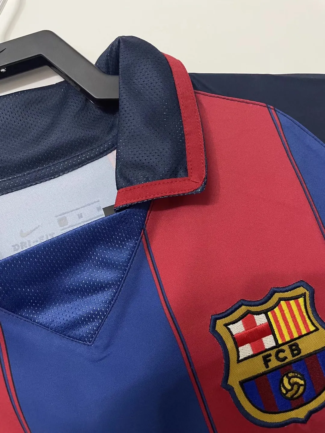2003-04 Barcelona Home Retro Jersey