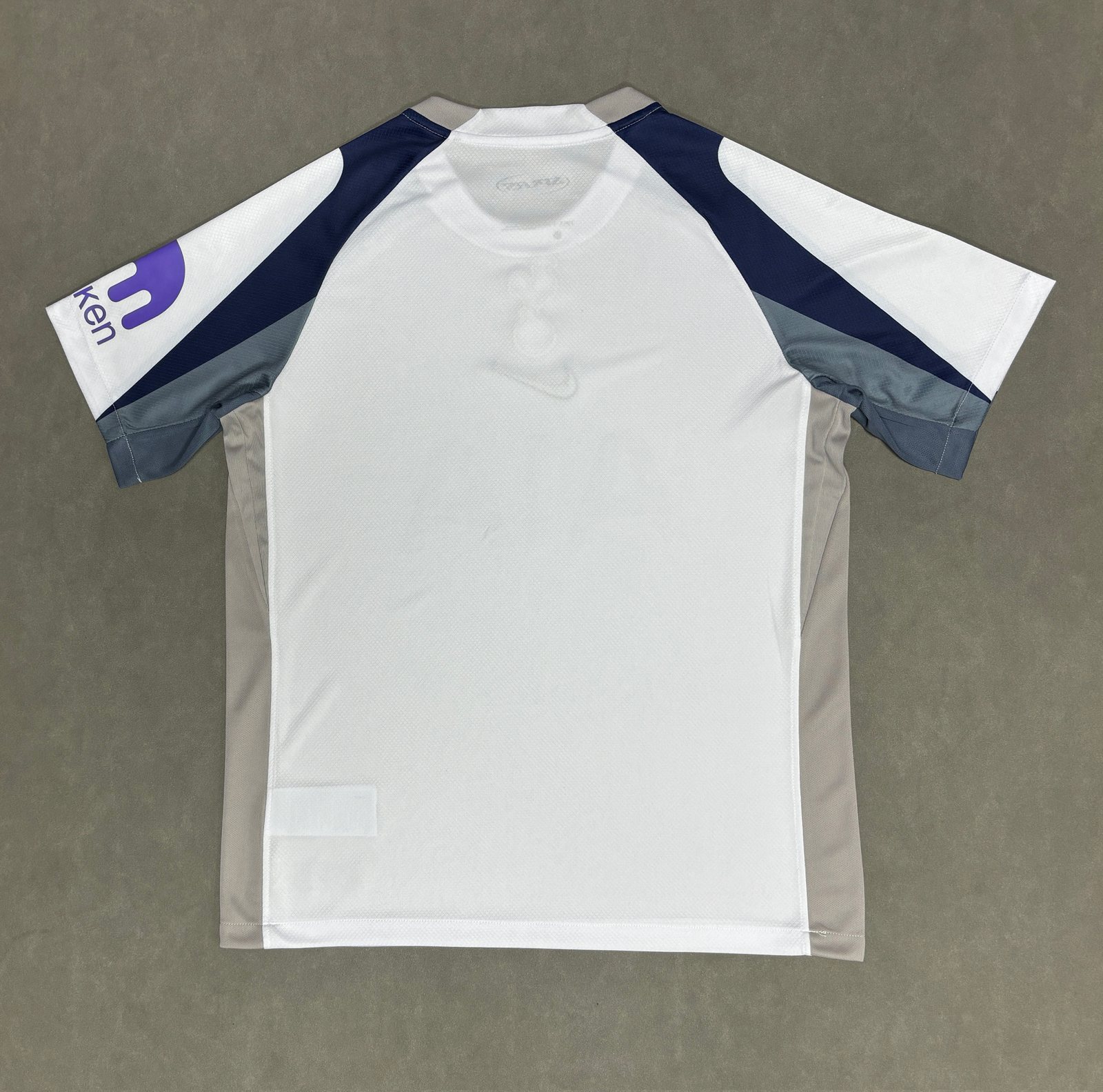 2025-26 Tottenham Hotspur Home Kit