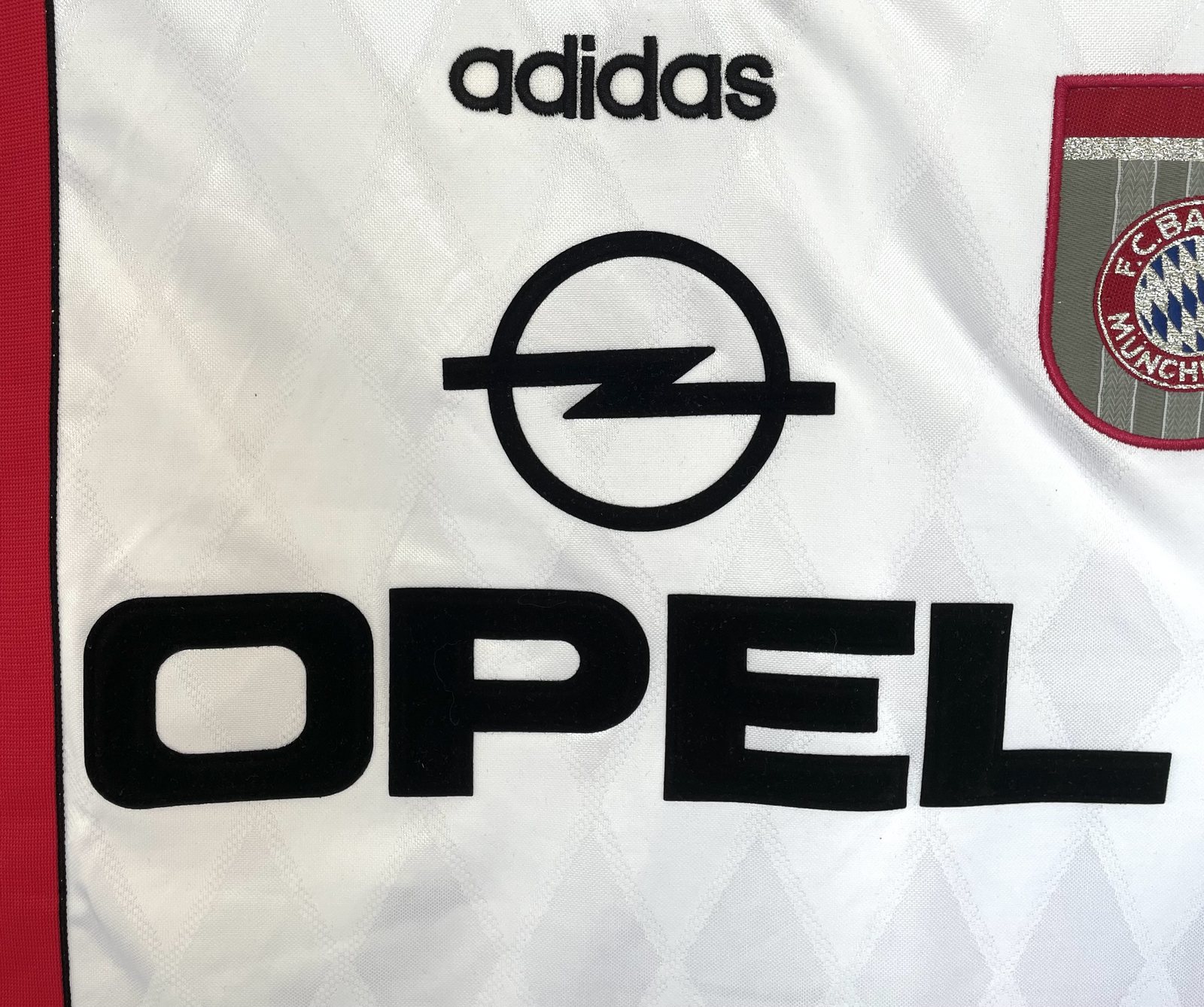 1997-98 Bayern Munich Away Retro Jersey