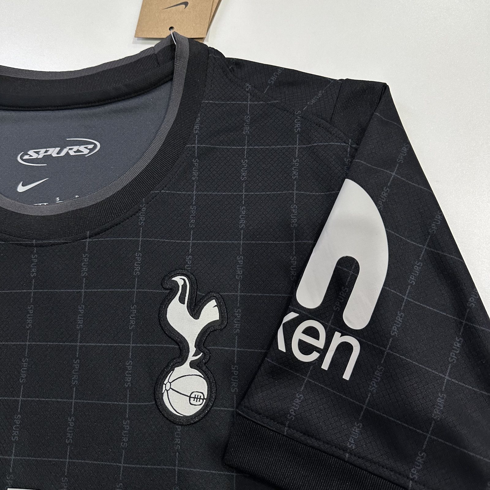 2025-26 Tottenham Hotspur Away Kit