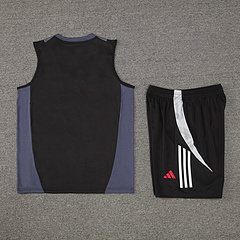 2024-25 Manchester United training vest jersey