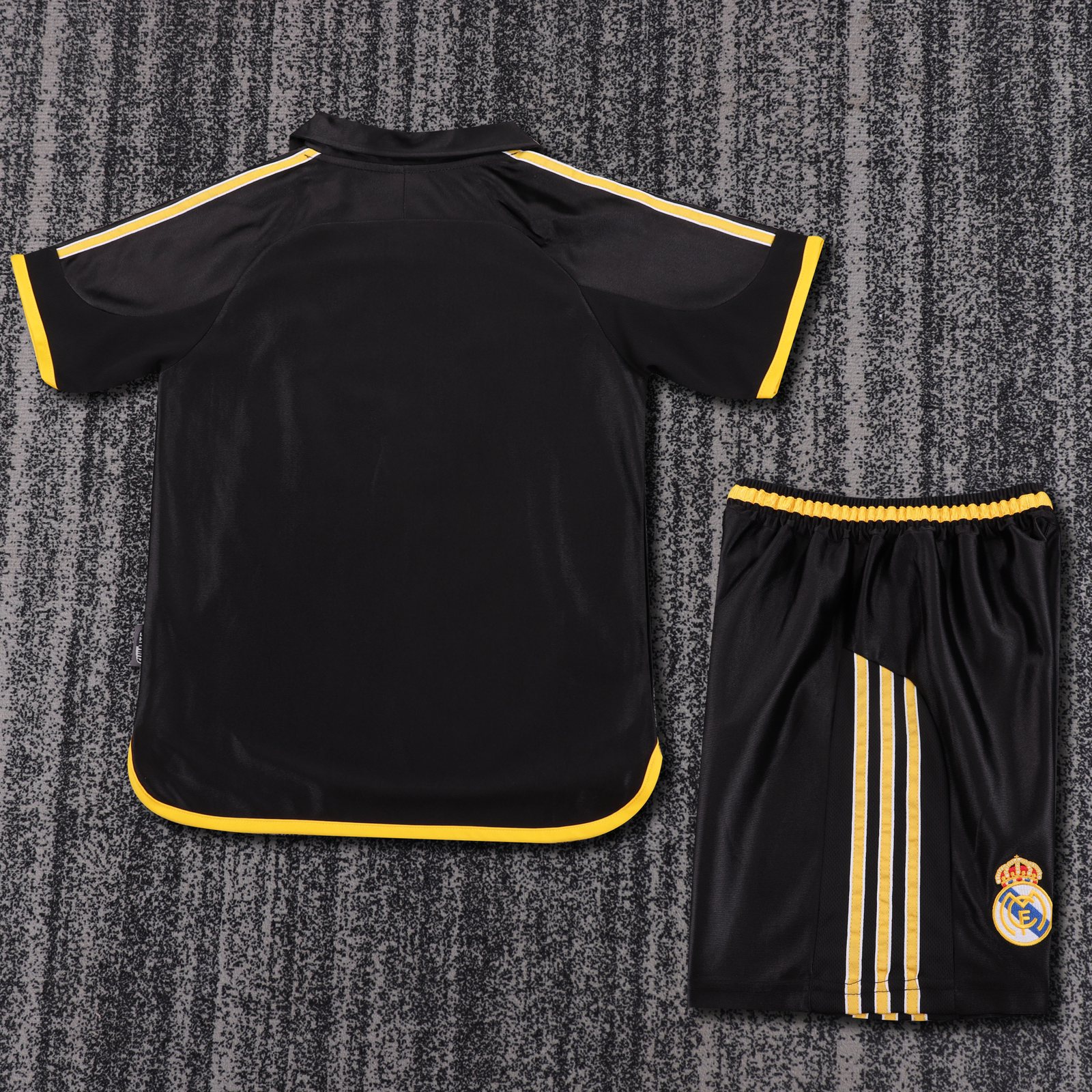 1999-01 Real Madrid Away Shirt – Kids'