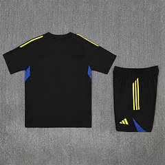 2025-26 Manchester United black short-sleeved training jersey