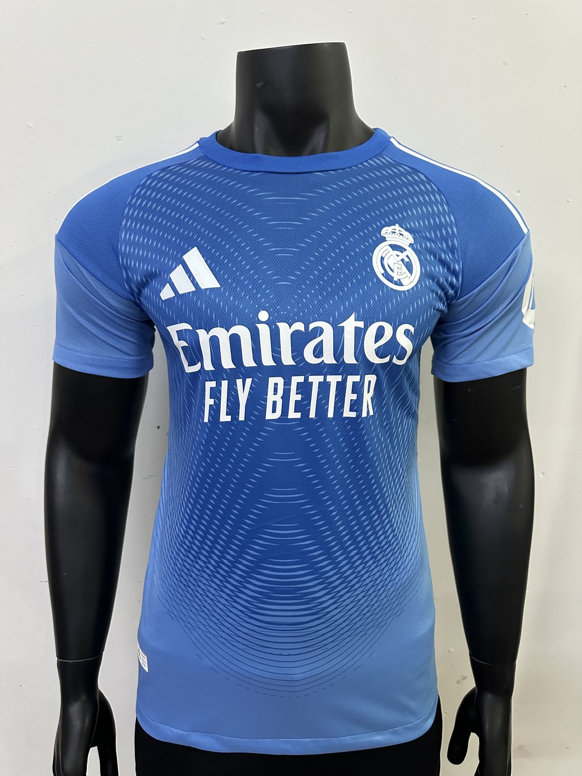2025-26 Real Madrid Goalkeeper Jersey — Player Version