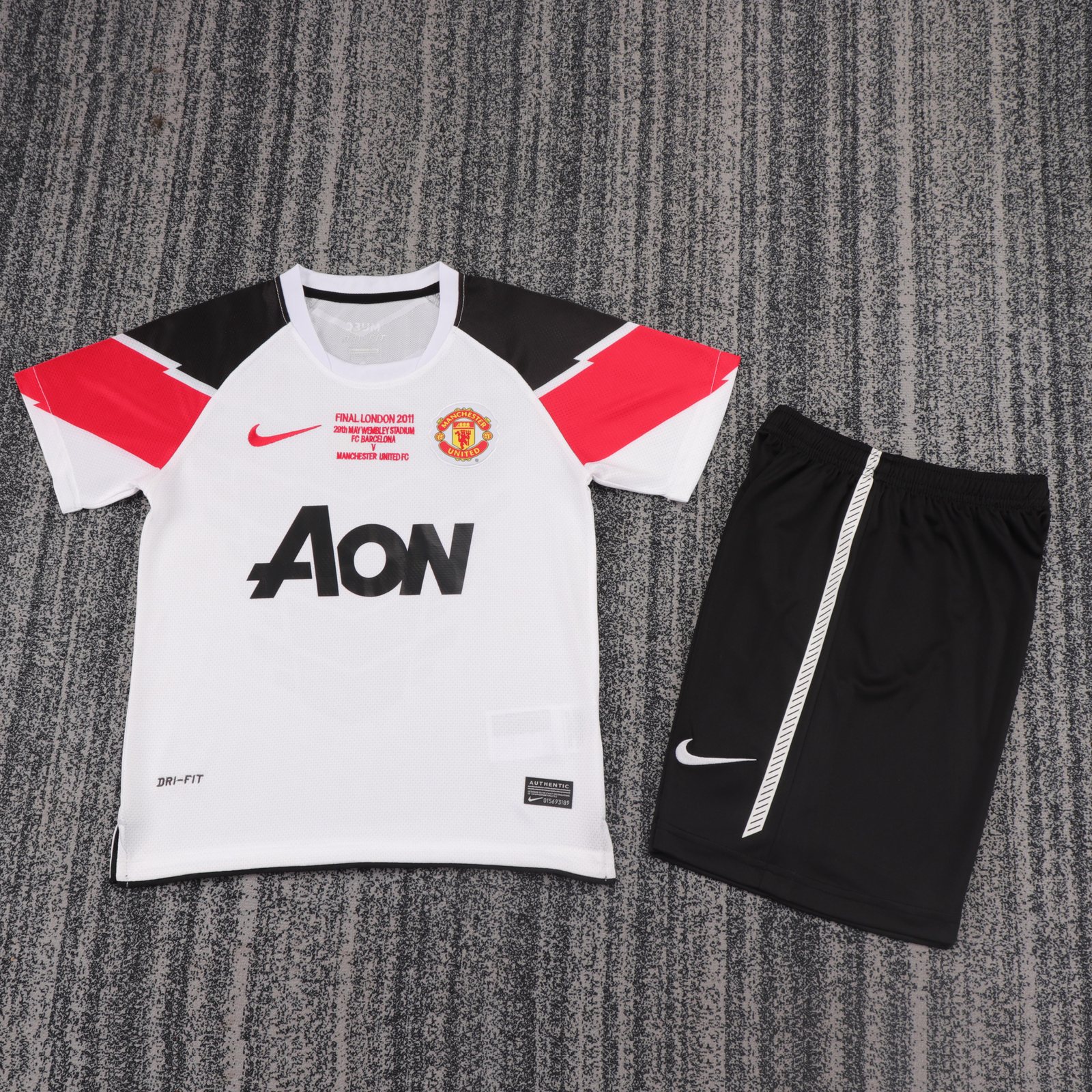 2011-12 Manchester United Away Champions League Retro Shirt - Kids Sizes