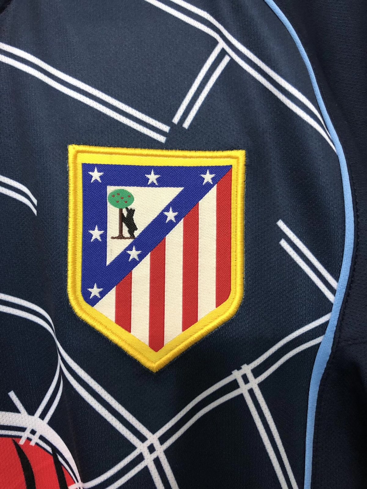2004-05 Atletico Madrid Away Retro Jersey