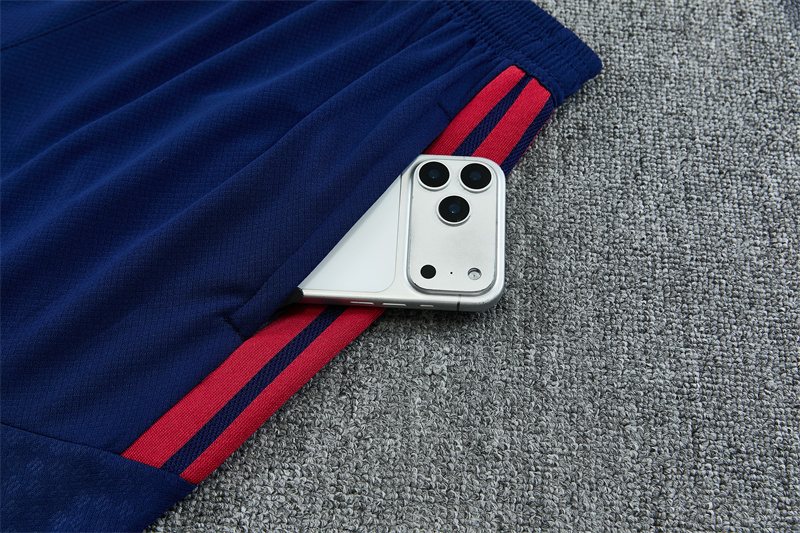 2026-27 Arsenal royal blue short-sleeved training kit