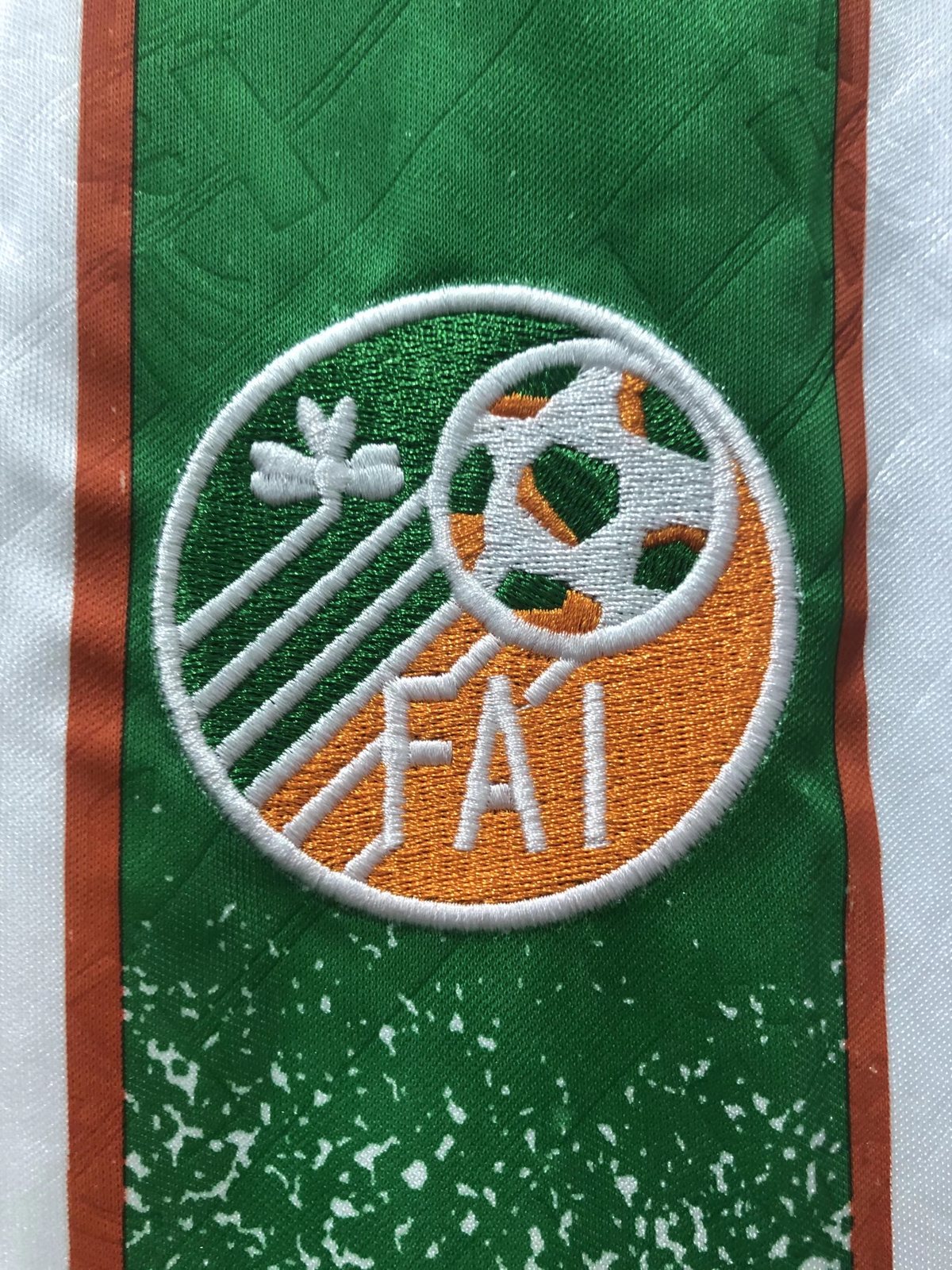 1994 Ireland Away Retro Jersey - with Advertisement
