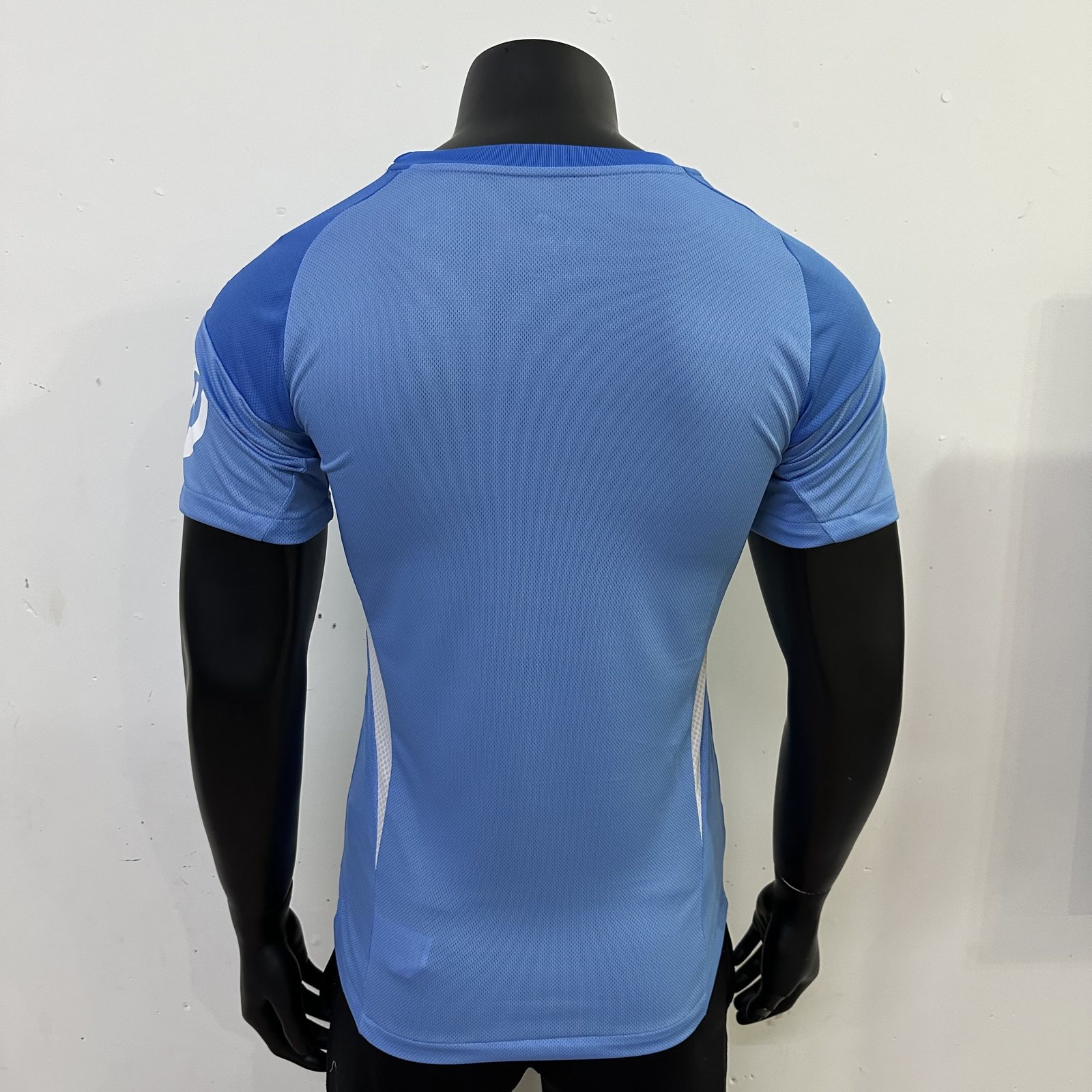 2025-26 Real Madrid Goalkeeper Jersey — Player Version