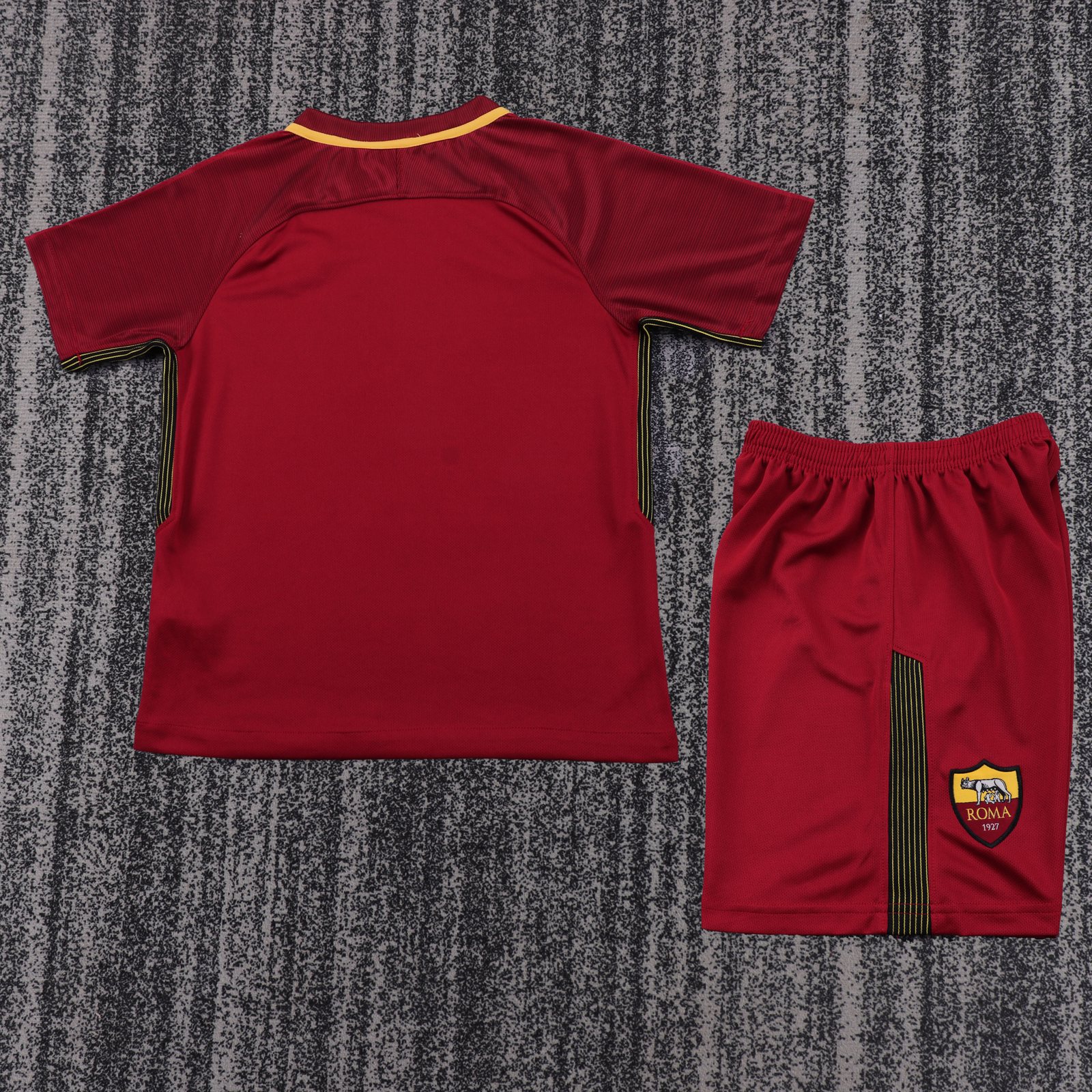 2017-18 Roma Home Retro Jersey - Children's Size