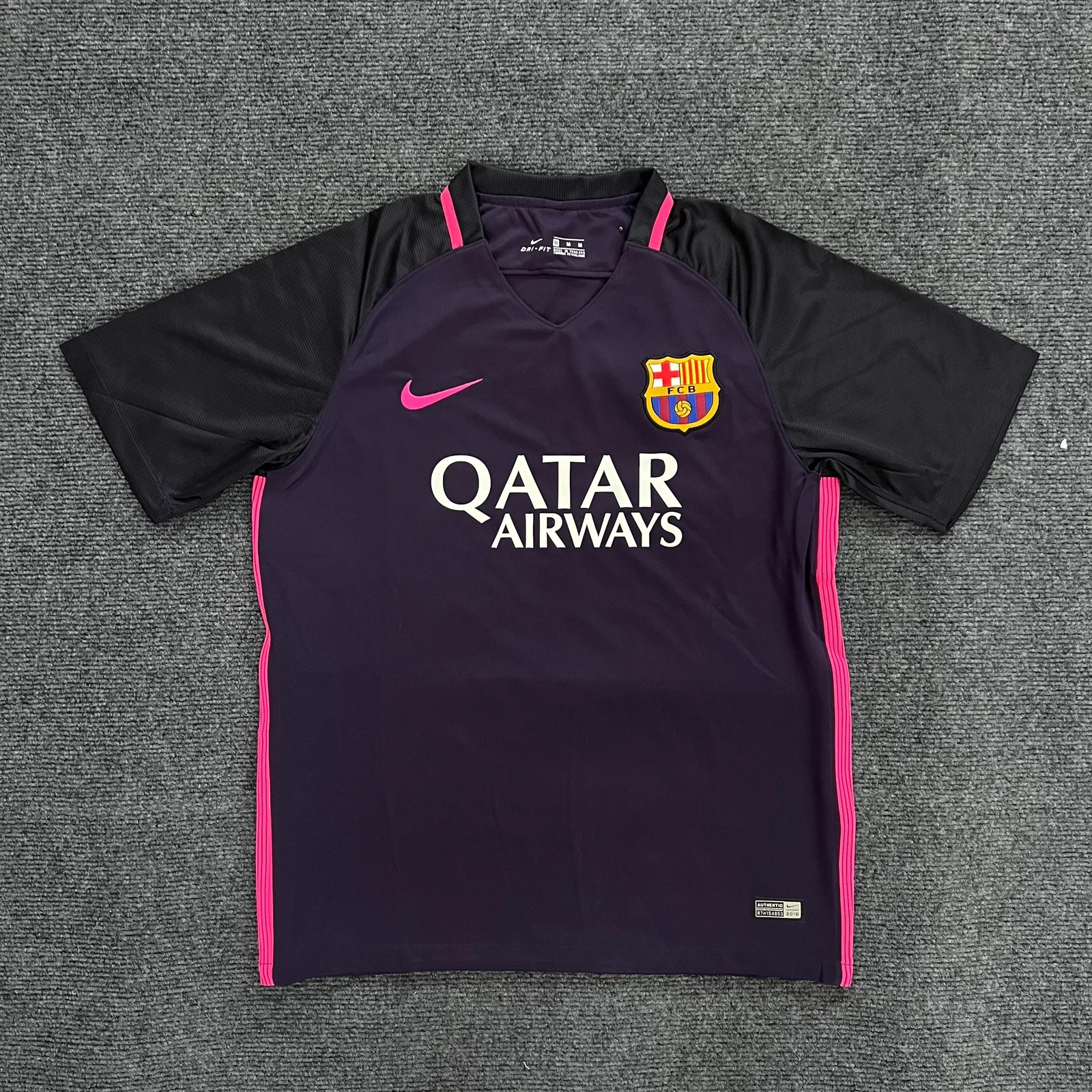 2016-17 Barcelona Away Retro Jersey