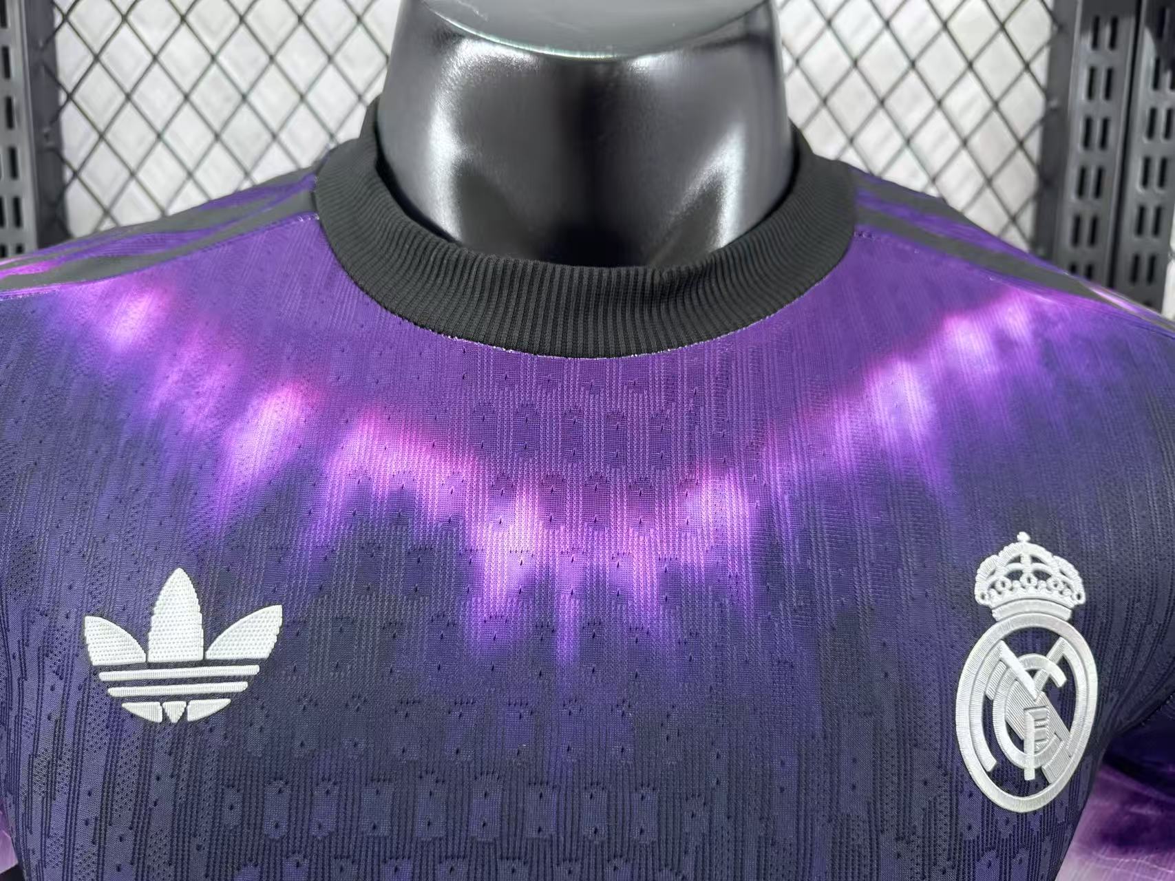 2025-26 Real Madrid Training Jersey - Player Edition