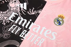 2025-26 Real Madrid black and pink short-sleeved training jersey