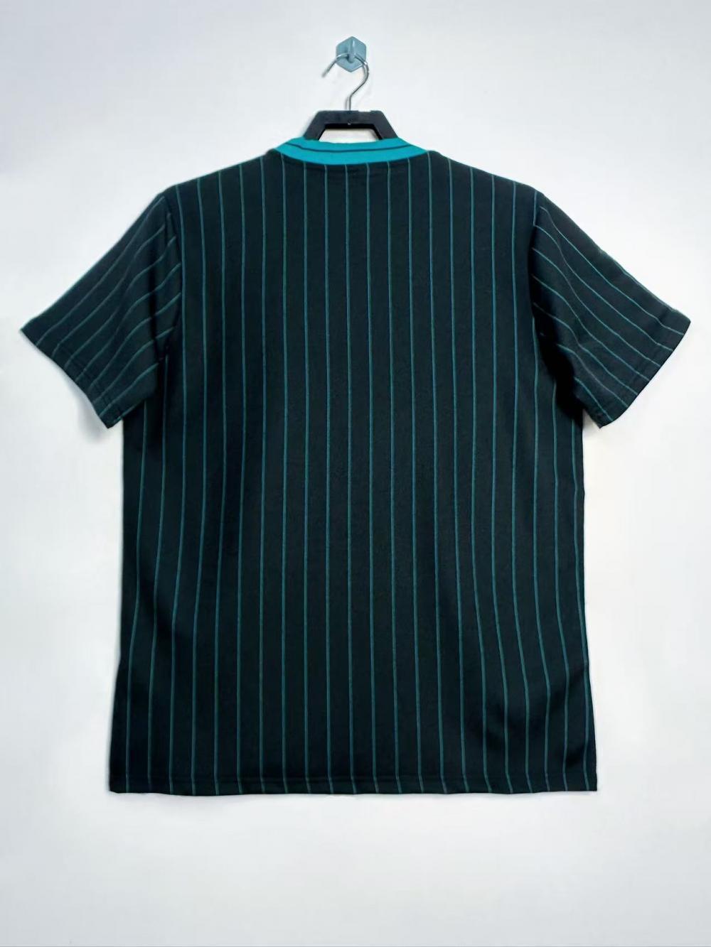 2025-26 Liverpool Retro Kit