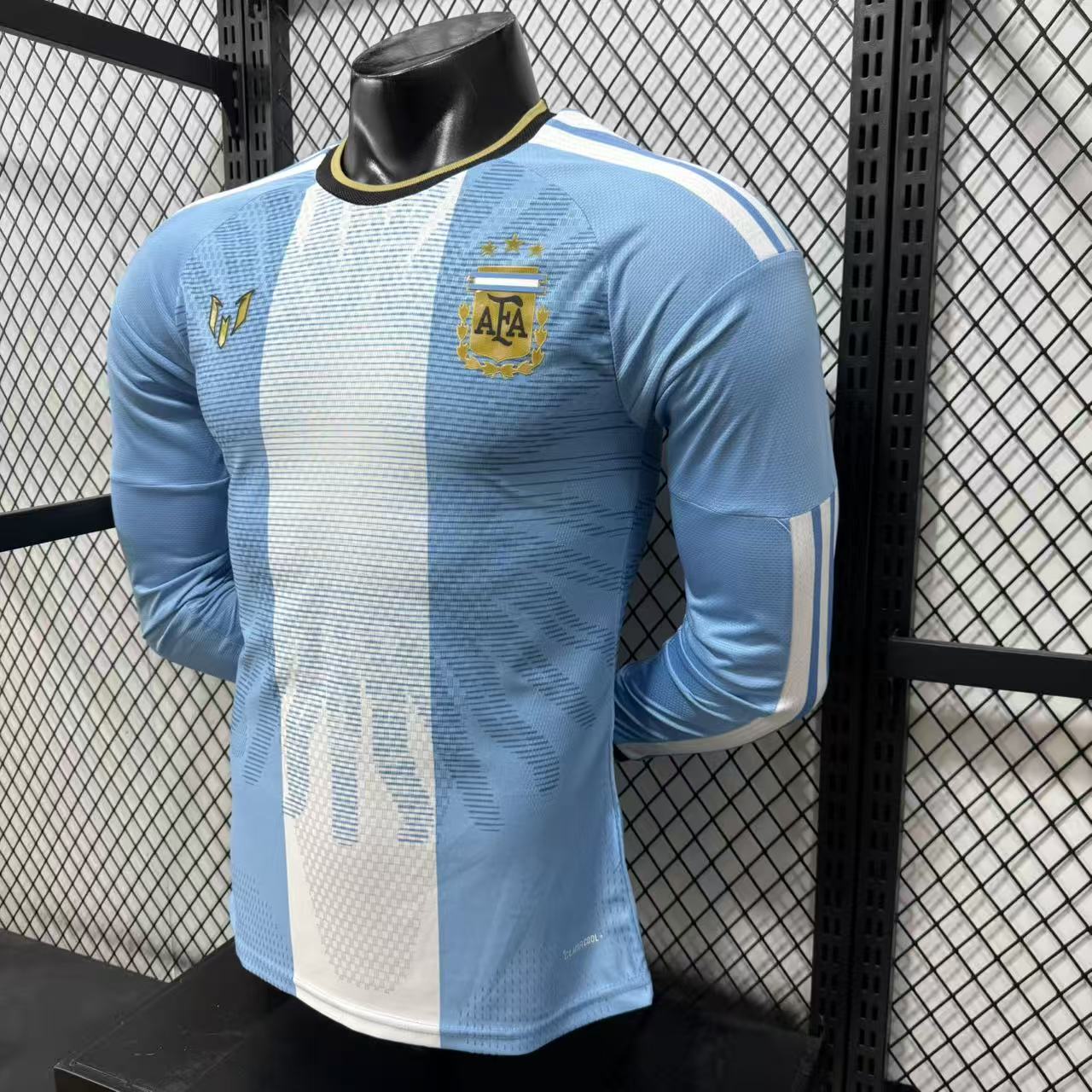 2026-27 Argentina Messi Commemorative Long-Sleeve Jersey – Player Version