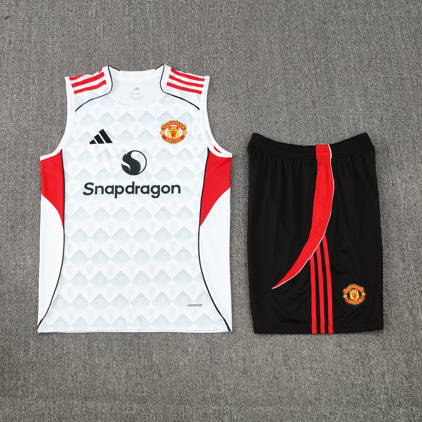 2025-26 Manchester United training vest jersey