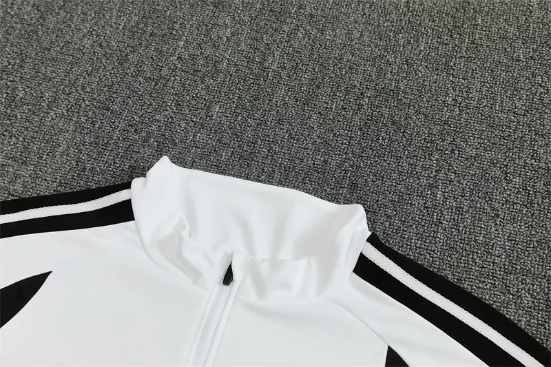 2026-27 Liverpool White Half-Zip Training Kit
