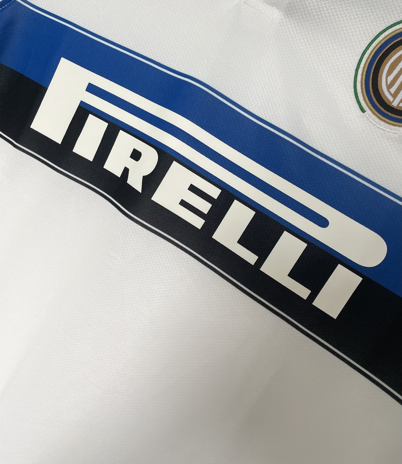 2009–10 Inter Milan Away Retro Jersey
