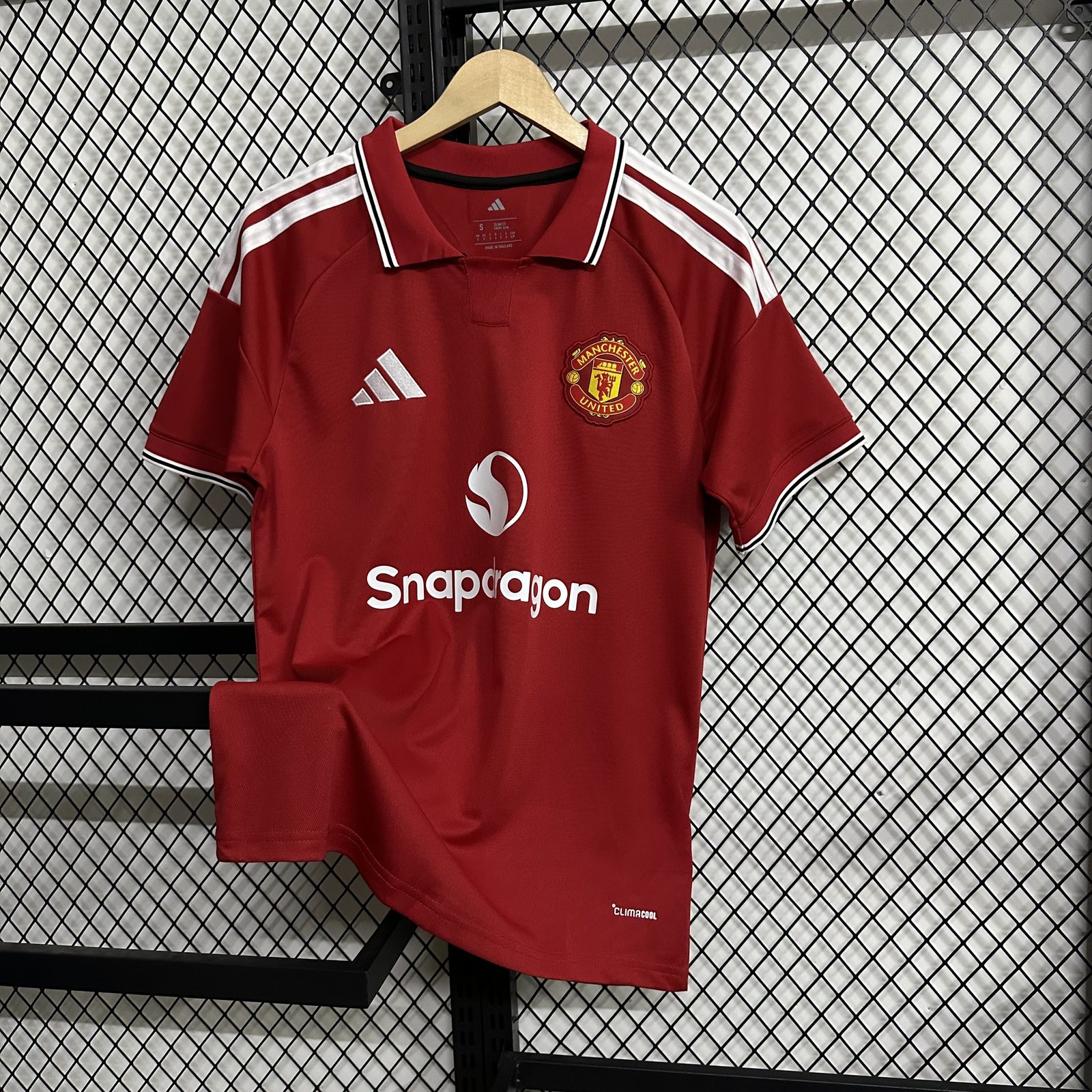 2026-27 Manchester United Home Jersey – Fan Version
