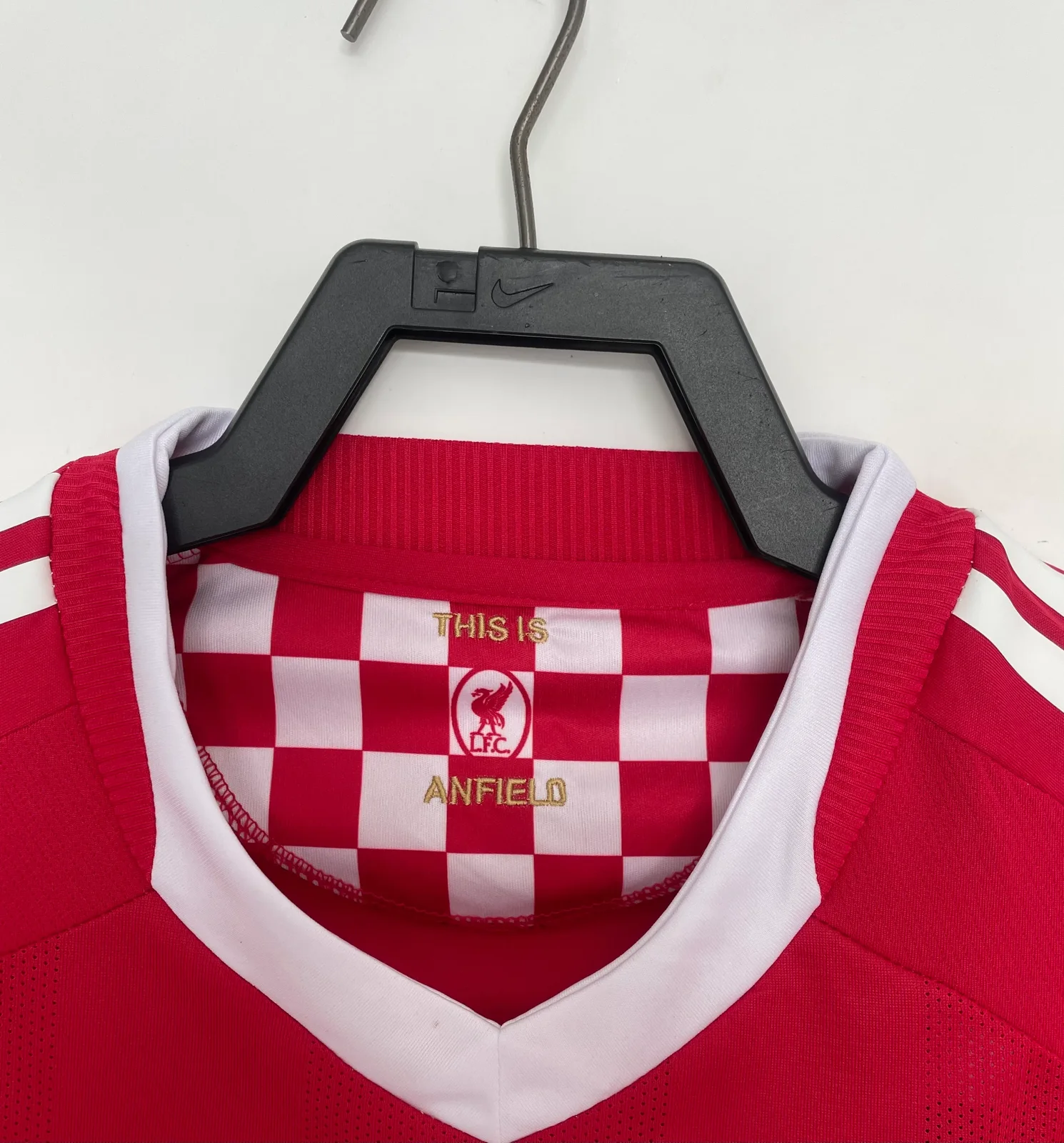 2008-09 Liverpool Retro Home Jersey