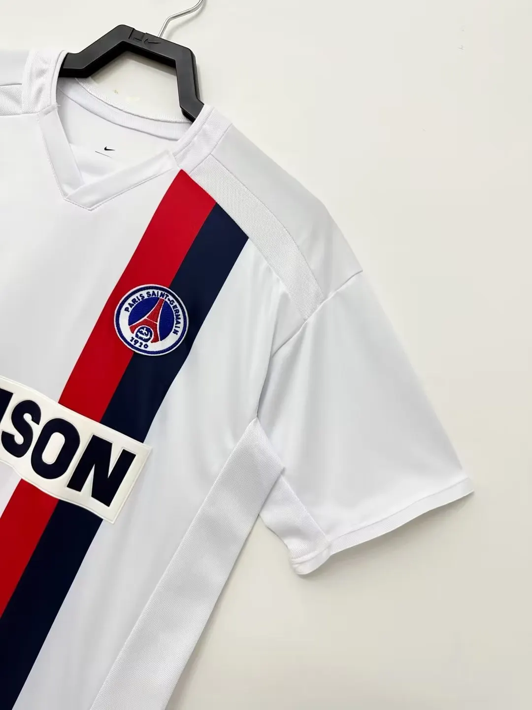 2002-03 Paris retro away jersey