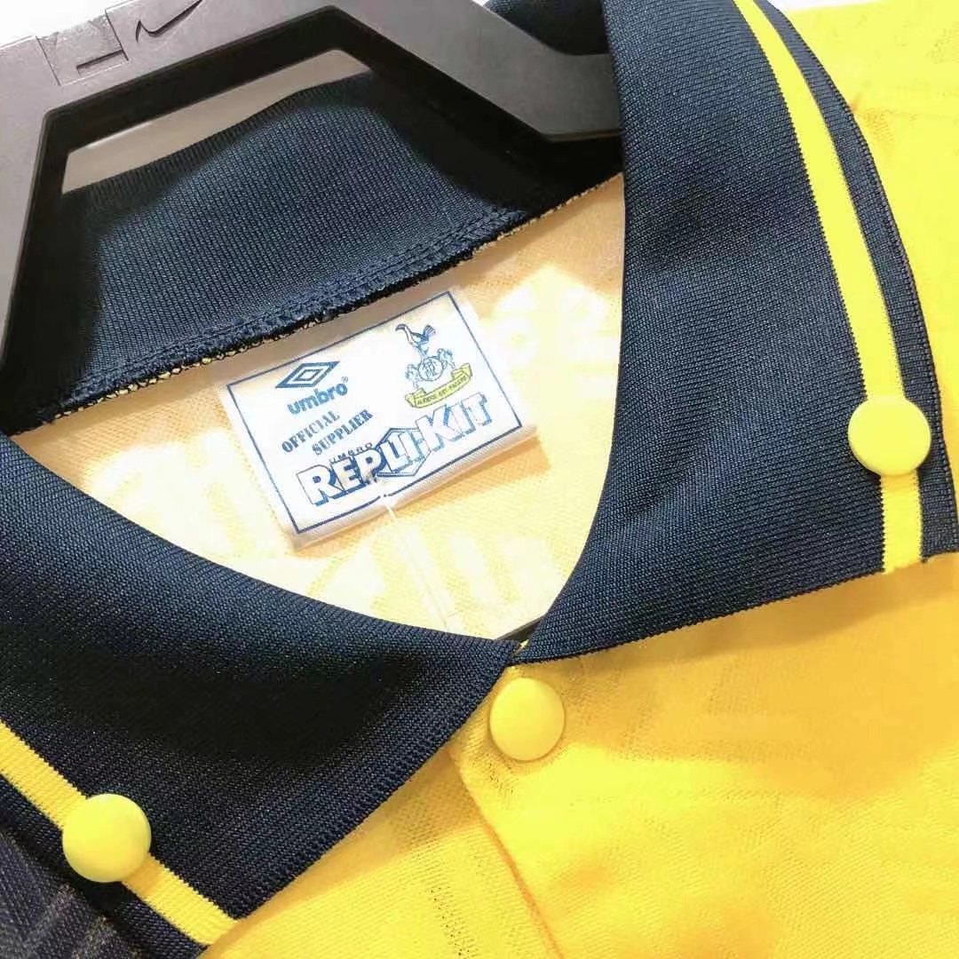 1992-94 Tottenham Hotspur Away Retro Kit