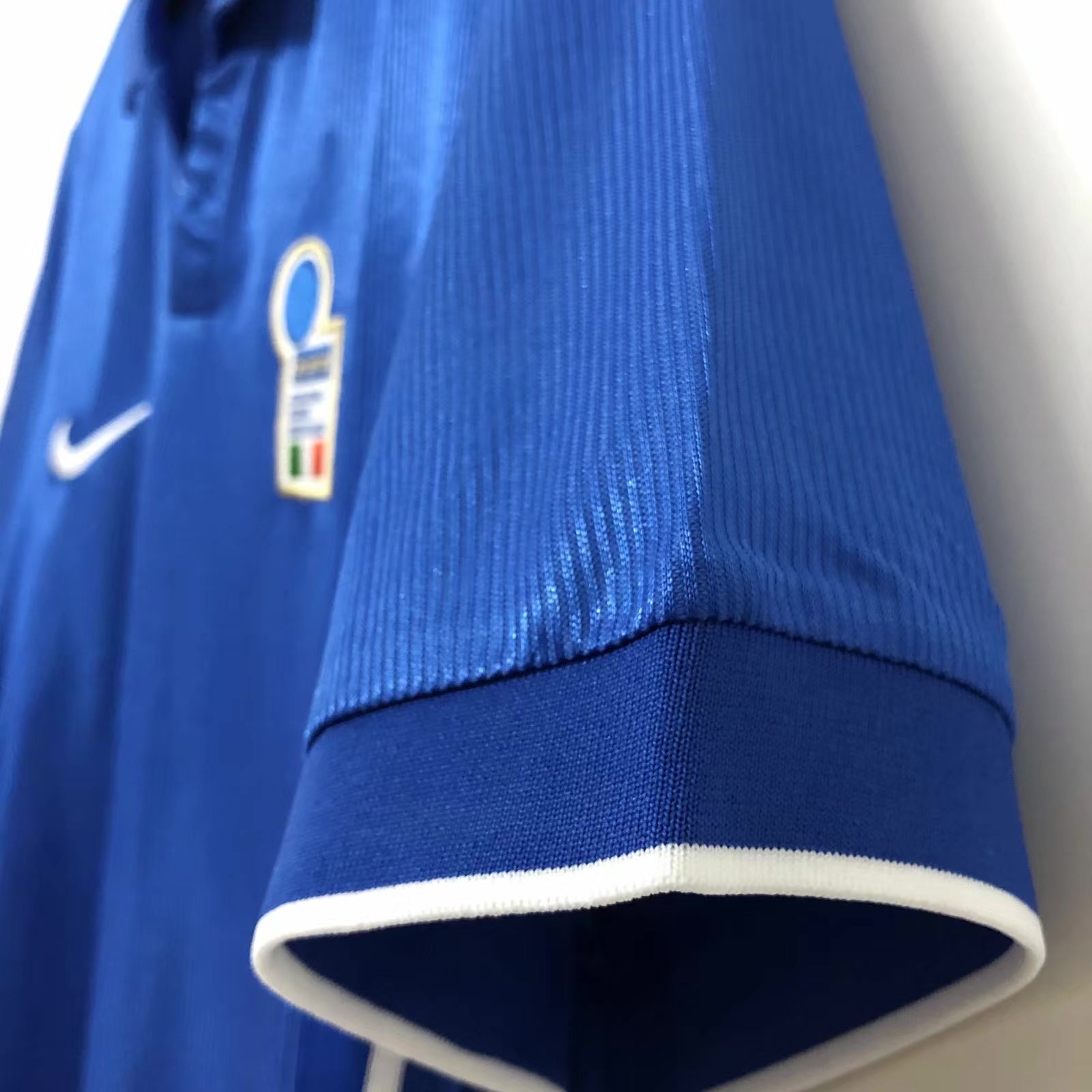 1998 Italy home