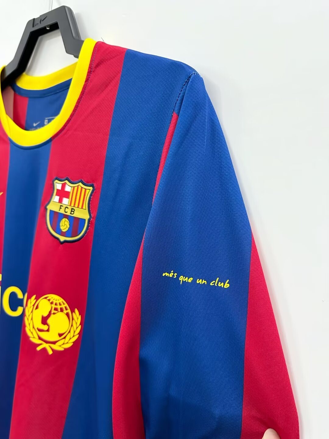 2010-11 Barcelona Home Long Sleeve Retro Jersey