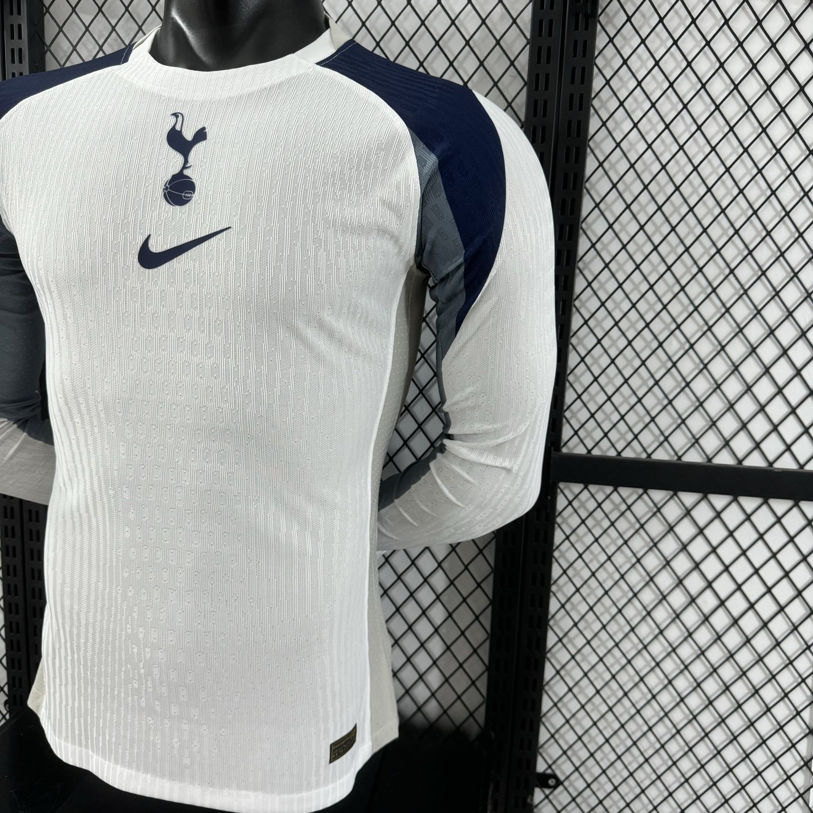 2025-26 Tottenham Hotspur Home Long-Sleeve Jersey – Player Version