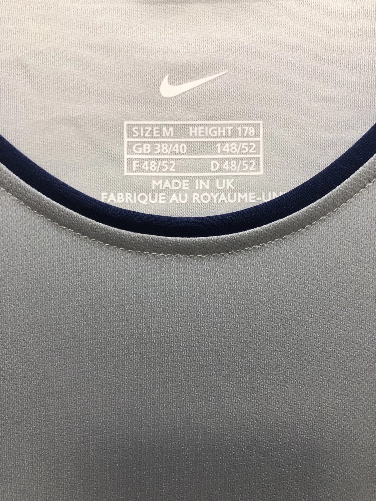 2001 Paris retro away jersey