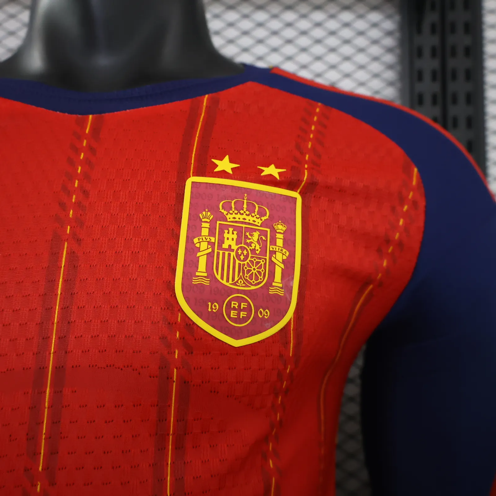 2026-27 Spain Home Long-Sleeve Jersey (with Two Stars) – Player Version