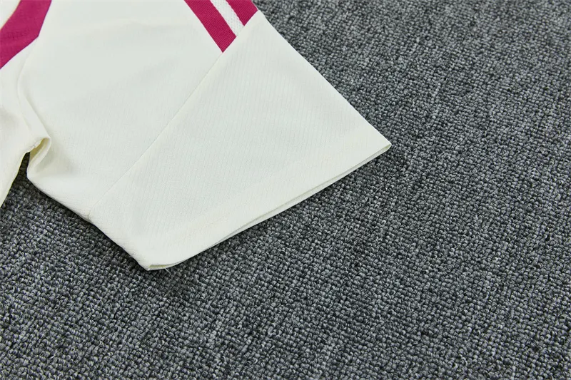 2026-27 Real Madrid Beige Short-Sleeve Training Jersey