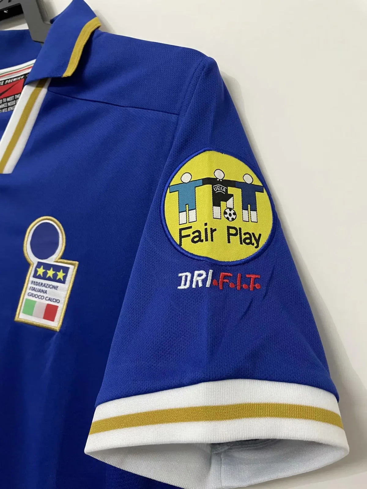 1996 Italy Home Retro Jersey