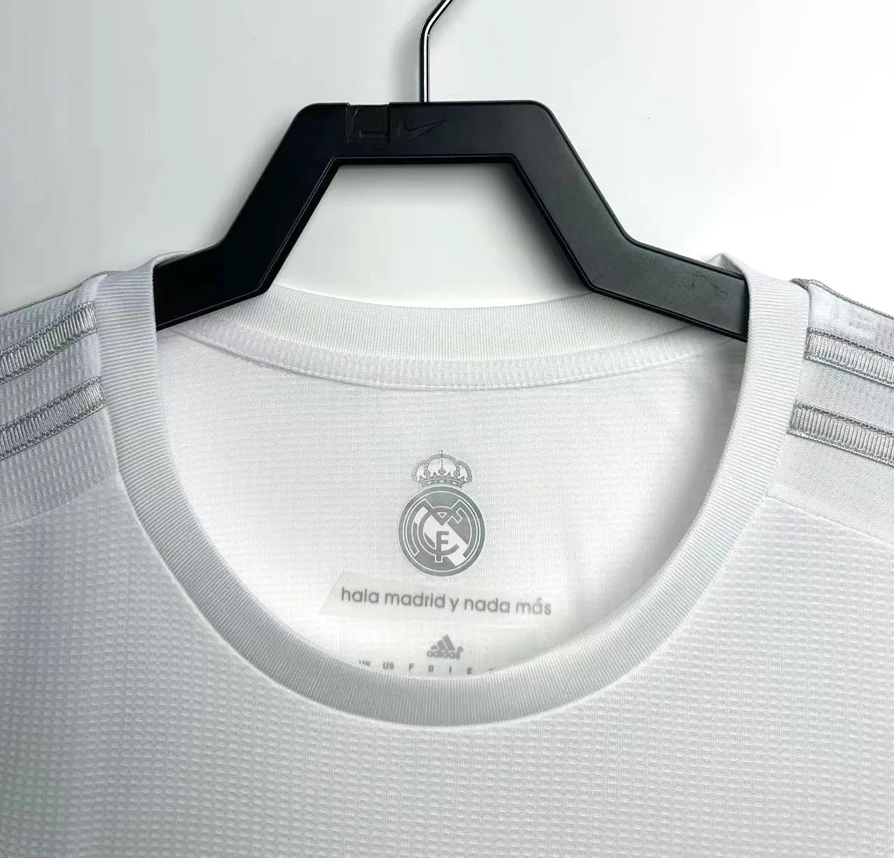 2015-16 Real Madrid Home Retro Jersey
