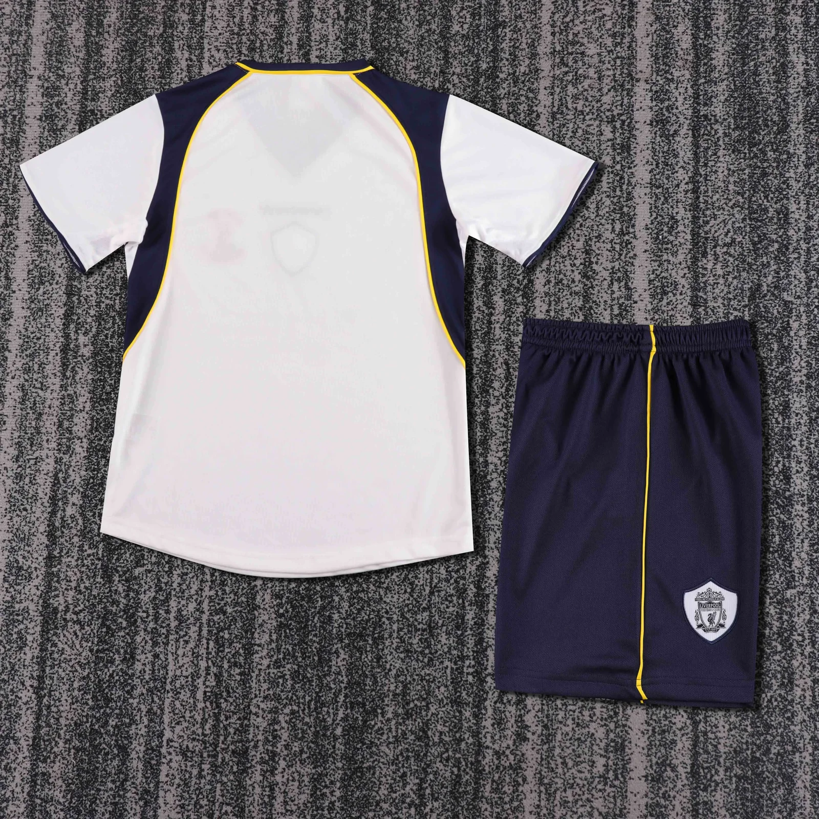 2001-02 Liverpool Away Retro Shirt - Kids