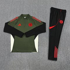 2025-26 Bayern Munich Green Half-Pull Training Jersey