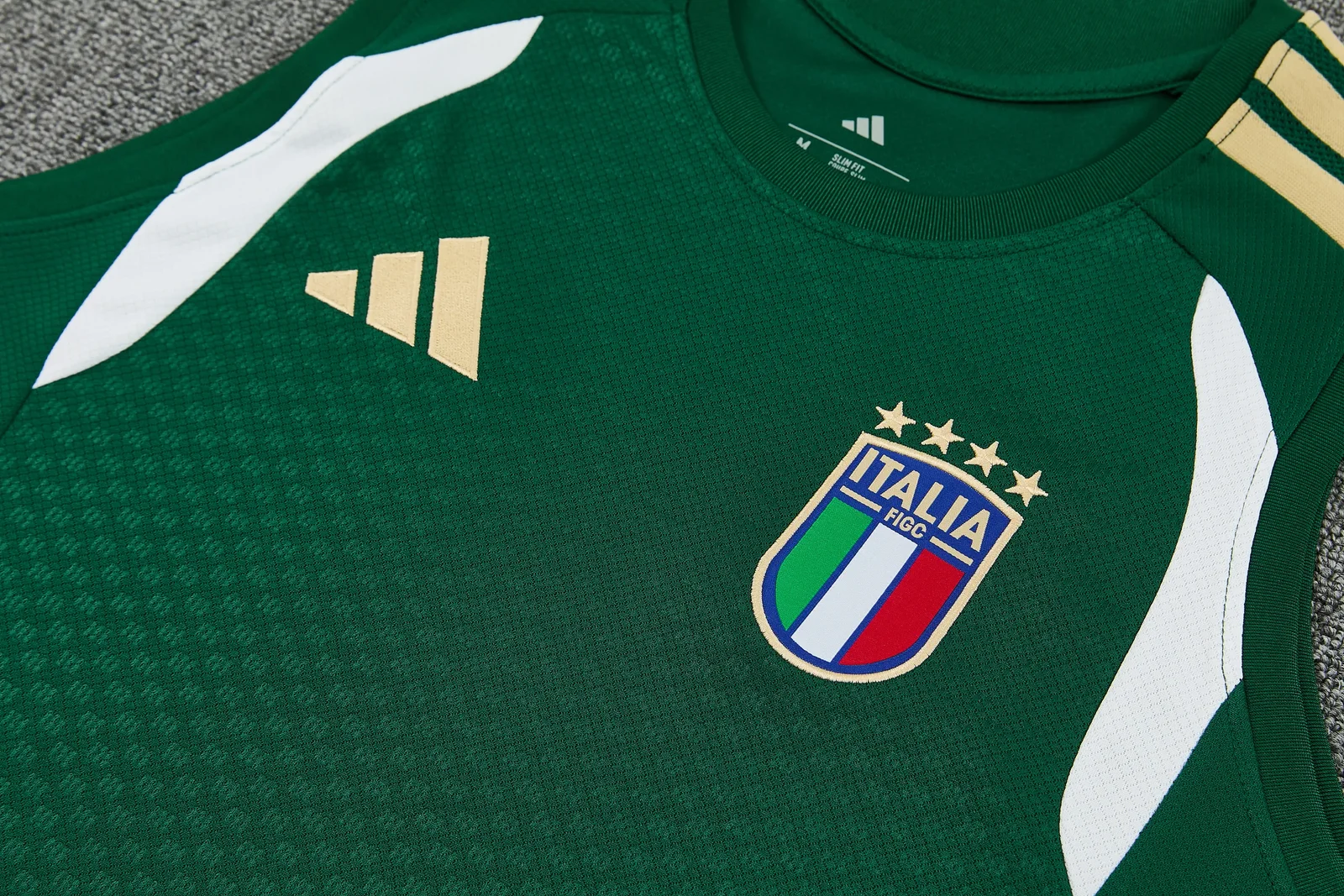 2026-27 Italy training vest jersey