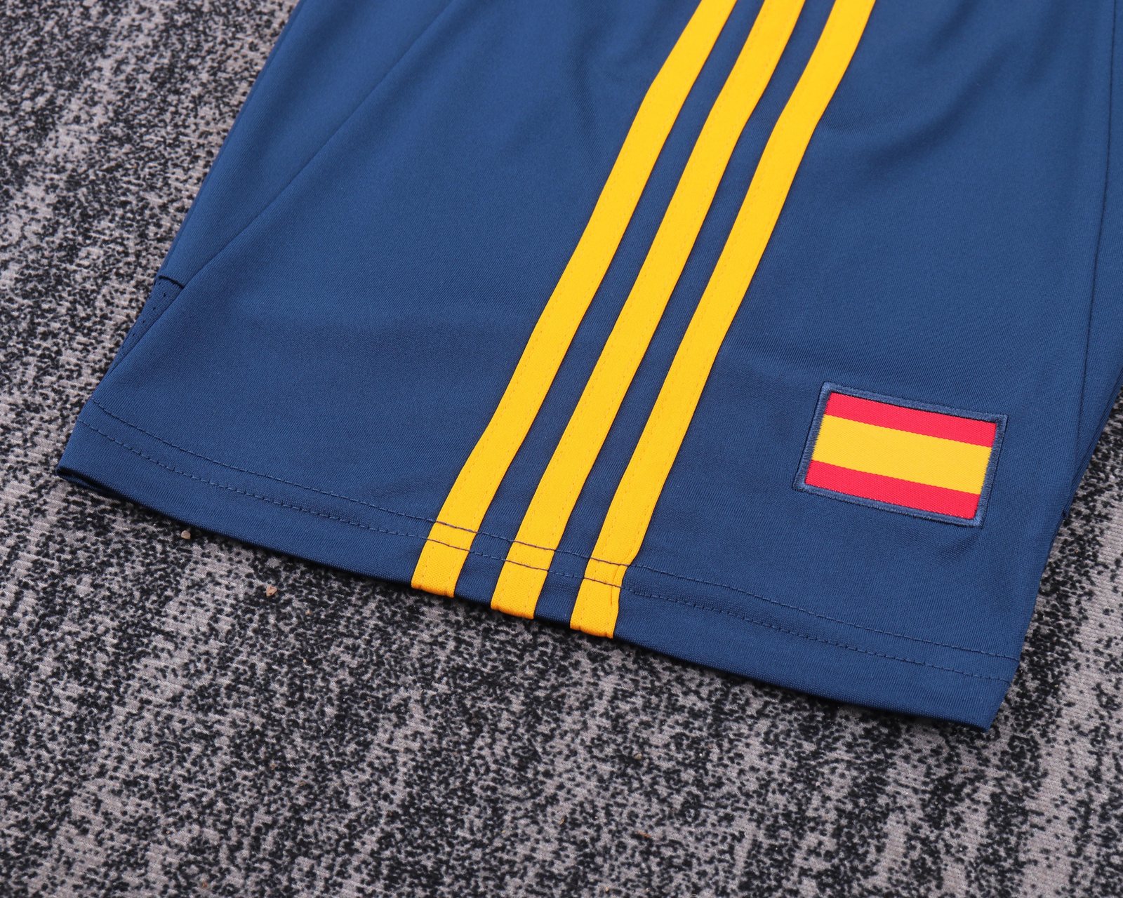 2012 Spain Home Retro Jersey – Kids