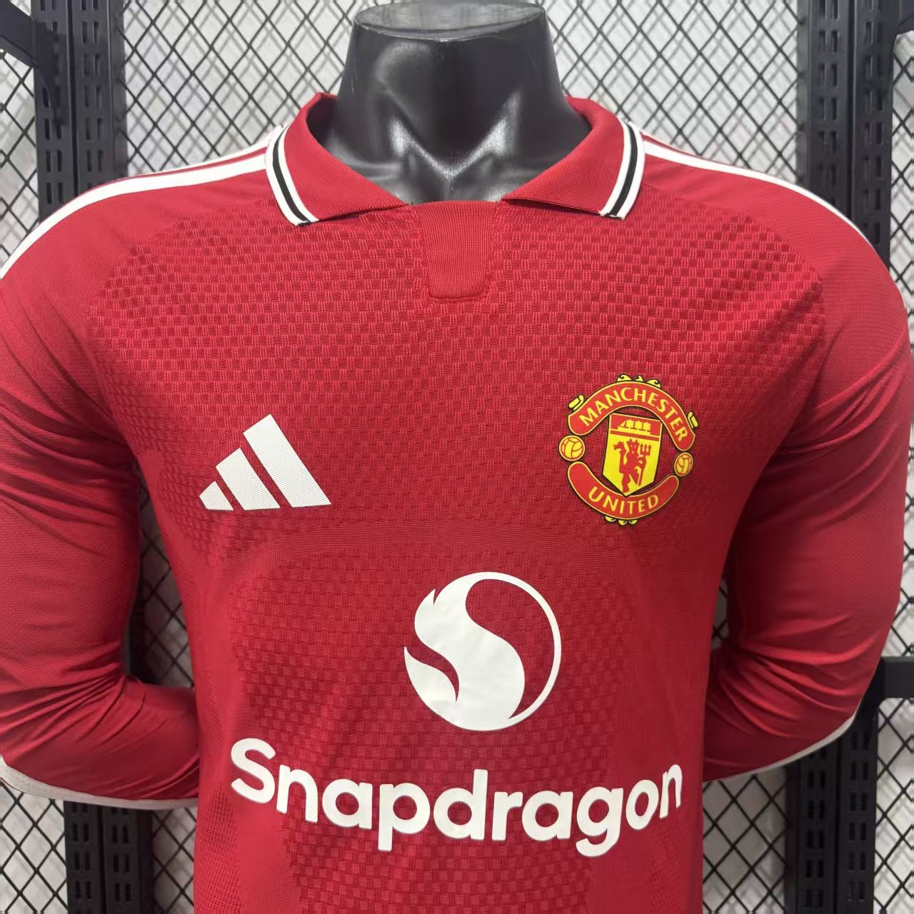 2026-27 Manchester United Home Long-Sleeve Jersey - Player Version