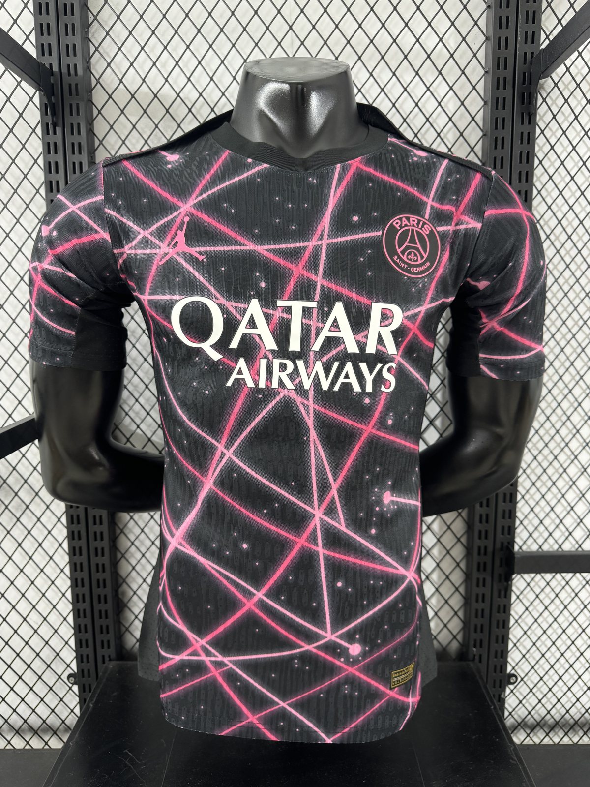 2025-26 Paris Saint-Germain Goalkeeper Jersey – Player Version