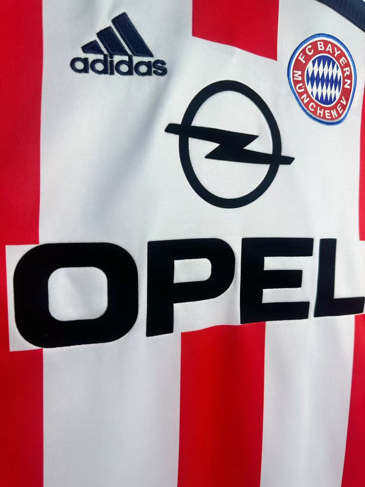 2000–02 Bayern Munich Away Retro Jersey