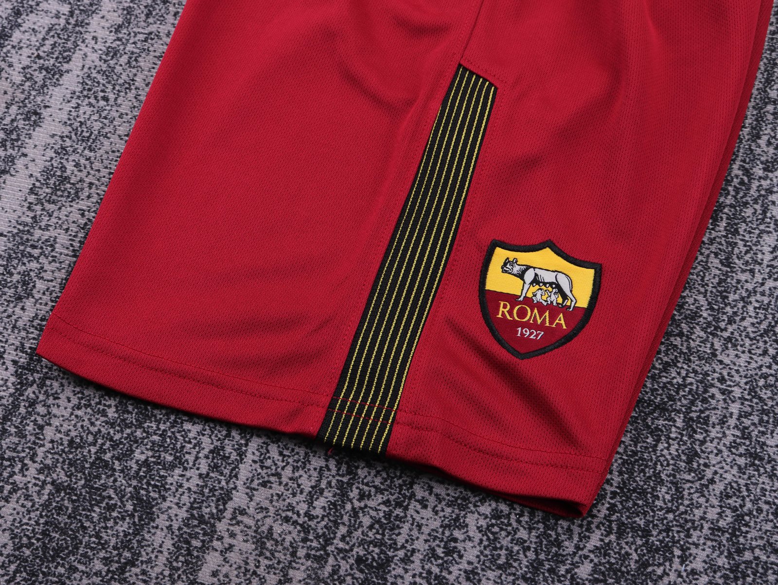 2017-18 Roma Home Retro Jersey - Children's Size
