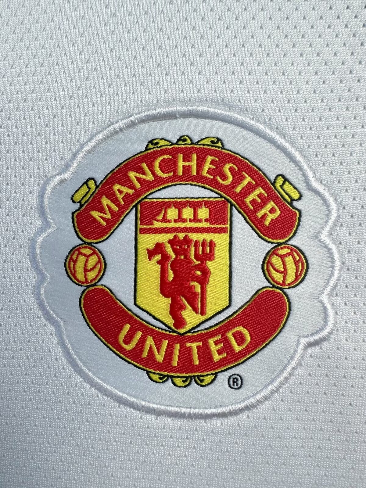 2010-11 Manchester United Away Long Sleeve Retro Shirt