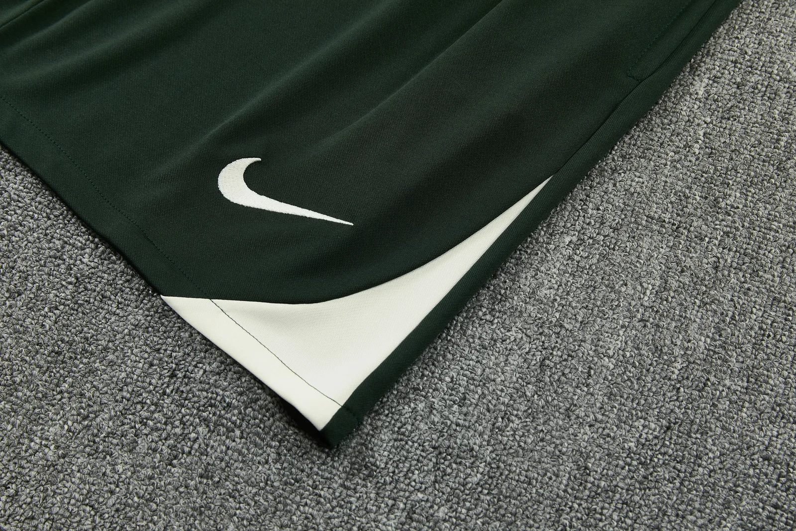 2025-26 Chelsea training vest jersey