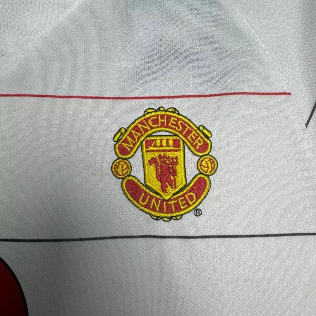 2003-05 Manchester United Away Retro Shirt