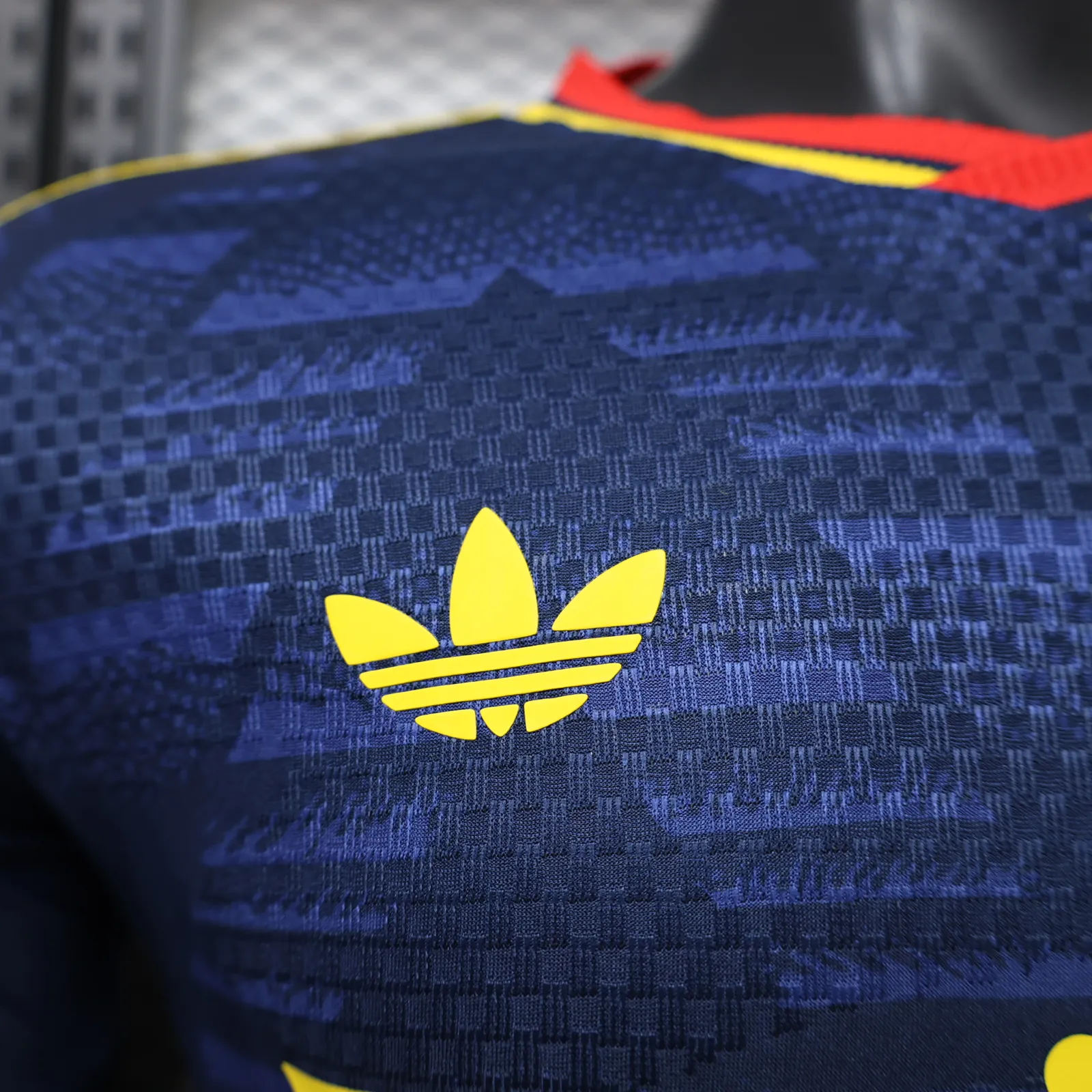 2026-27 Arsenal Away Long-Sleeve Kit - Player Version