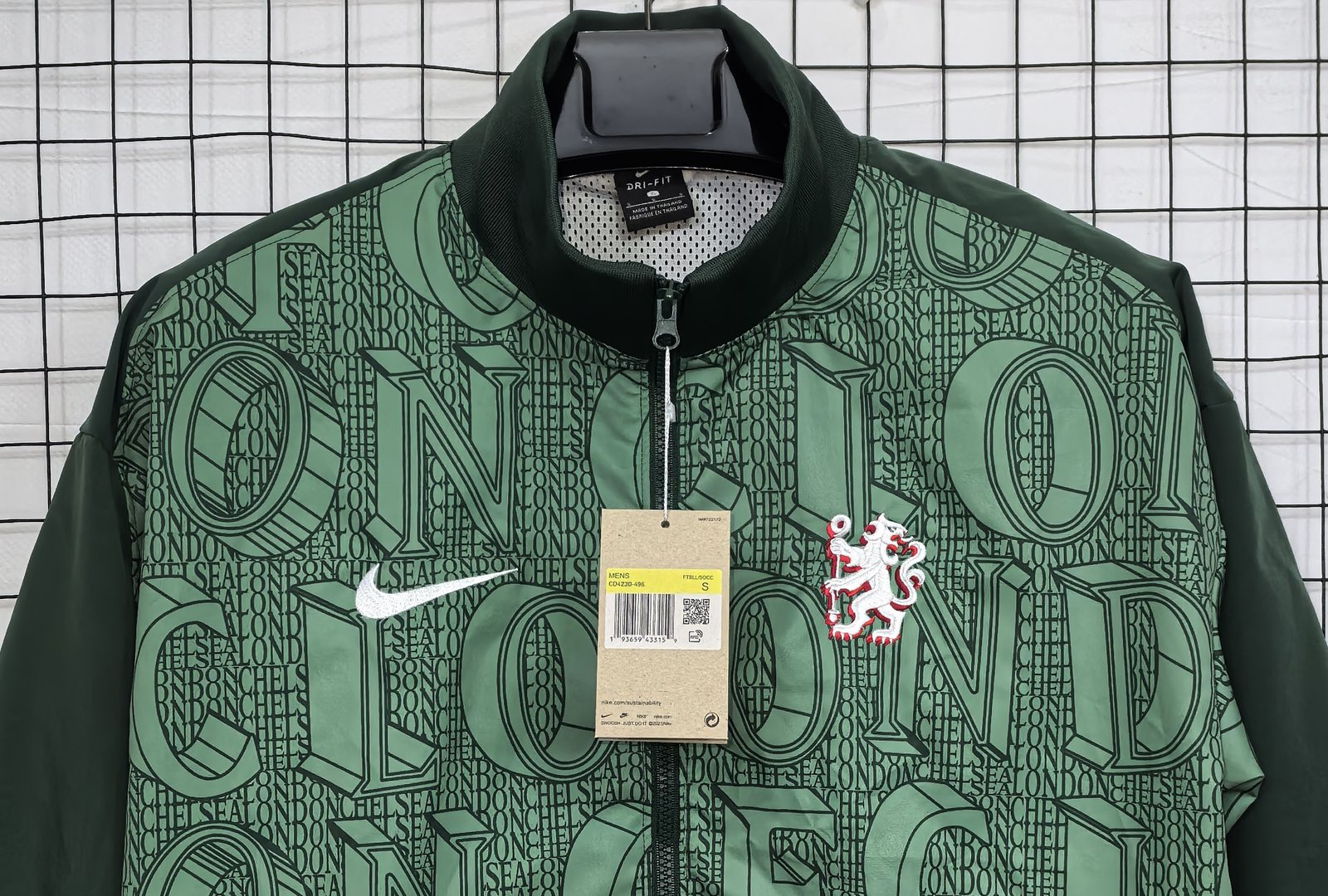2025-26 Chelsea Green Waterproof Training Windbreaker