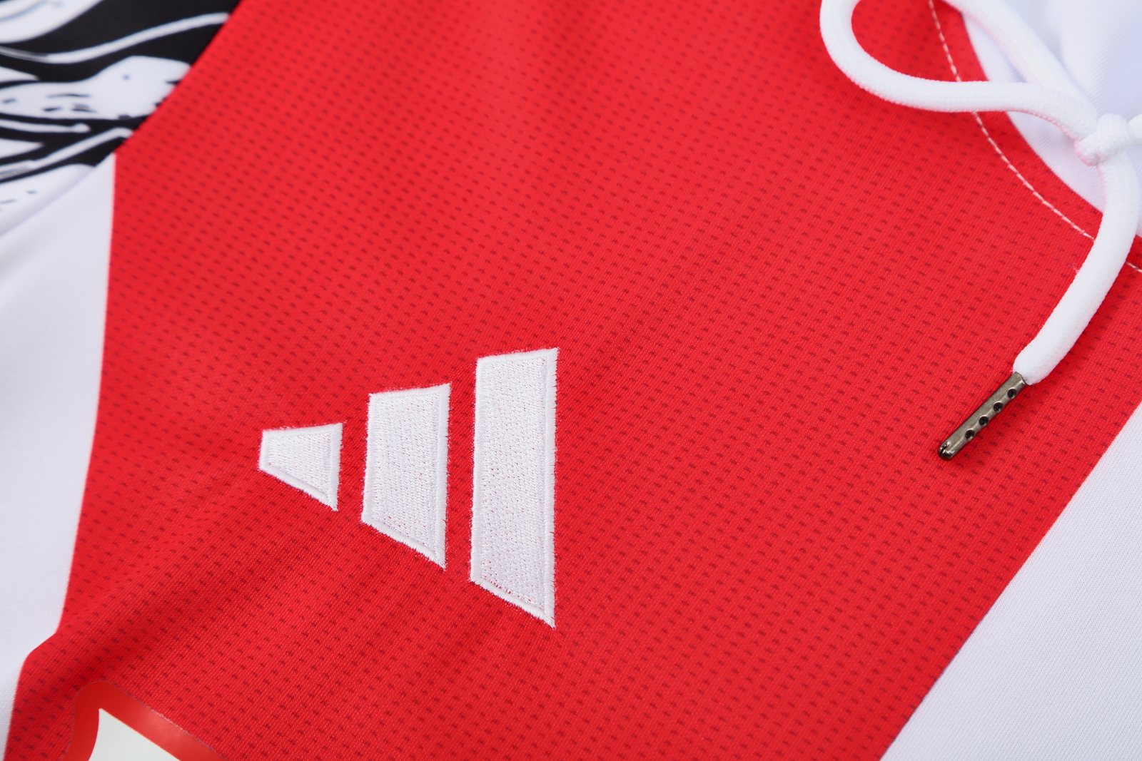 2025-26 Arsenal training kit hooded jersey
