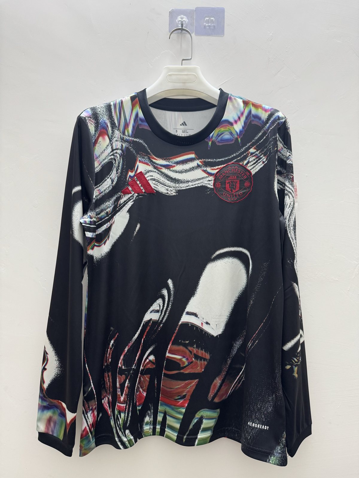 2026-27 Manchester United Special Edition Long-Sleeve Jersey - Fan Edition